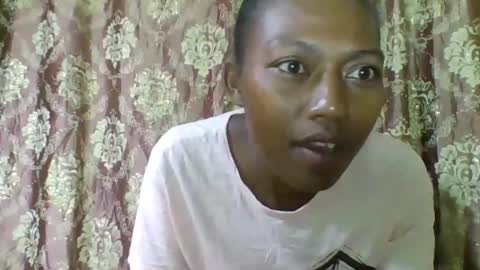 Snapshot of arisouh chatting on March 13, 7:53 pm arisouh online show from March 13, 7:53 pm