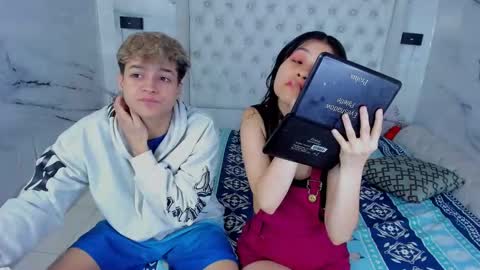 Snapshot of arissha_lee chatting on September 18, 1:35 pm celina online show from September 18, 1:35 pm