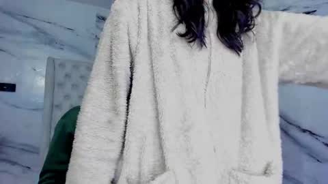 Snapshot of arissha_lee chatting on October 5, 12:36 pm celina online show from October 5, 12:36 pm