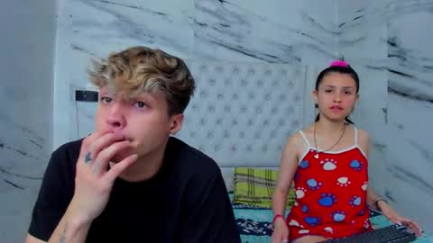 Snapshot of arissha_lee chatting on November 18, 9:41 pm celina online show from November 18, 9:41 pm