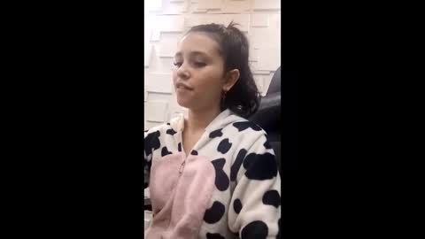 celina online show from January 14, 6:08 am