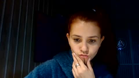 Snapshot of arissha_lee2 chatting on July 21, 3:31 am arissha_lee2 online show from July 21, 3:31 am