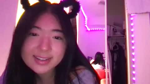 Aristan Belle online show from November 1, 2:24 am