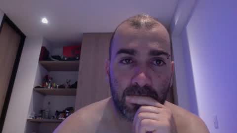 aristi11 online show from January 28, 3:25 am