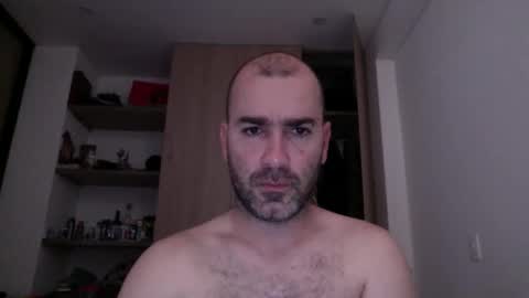 Snapshot of aristi11 chatting on December 21, 10:28 pm aristi11 online show from December 21, 10:28 pm