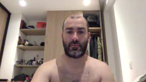 Snapshot of aristi11 chatting on February 4, 3:23 am aristi11 online show from February 4, 3:23 am