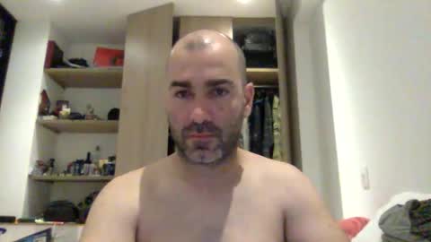 Snapshot of aristi11 chatting on February 25, 4:55 am aristi11 online show from February 25, 4:55 am