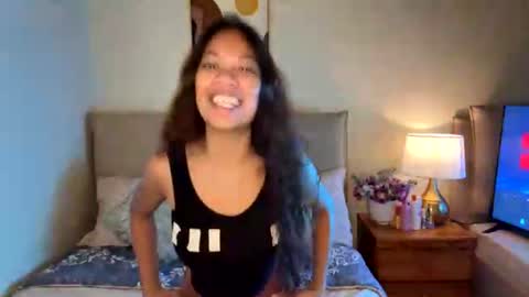 Ari  online show from June 15, 2:25 am