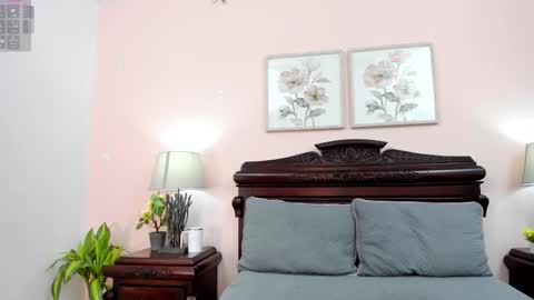 Ari  online show from March 25, 12:33 pm