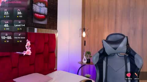ARITH SANDOVAL online show from June 11, 12:32 am