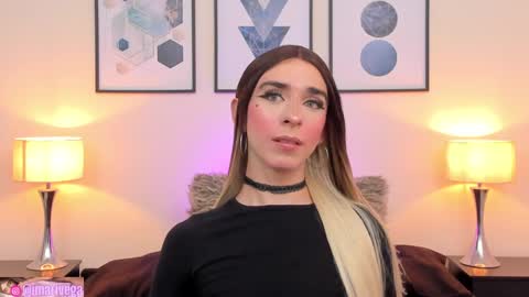 Snapshot of arivega chatting on January 19, 7:36 am Nice to meet you thumb up me please its important I LOOK MY BIO DOWN online show from January 19, 7:36 am