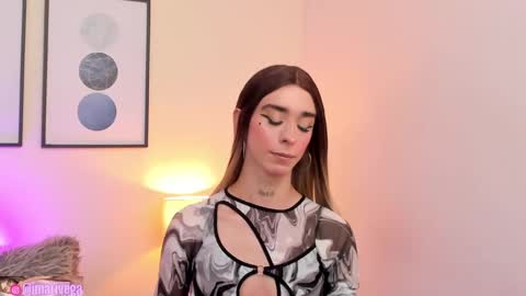 Snapshot of arivega chatting on January 20, 4:21 am Nice to meet you thumb up me please its important I LOOK MY BIO DOWN online show from January 20, 4:21 am