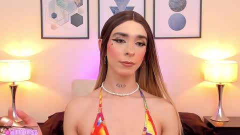 Snapshot of arivega chatting on January 31, 4:03 am Nice to meet you thumb up me please its important I LOOK MY BIO DOWN online show from January 31, 4:03 am