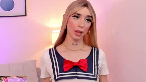 Snapshot of arivega chatting on September 28, 6:19 am Nice to meet you thumb up me please its important I LOOK MY BIO DOWN online show from September 28, 6:19 am