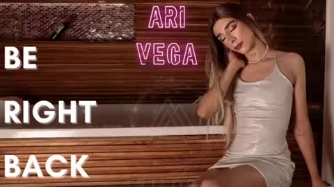 Snapshot of arivega chatting on August 2, 11:19 am Nice to meet you thumb up me please its important I LOOK MY BIO DOWN online show from August 2, 11:19 am