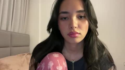 Lily online show from February 5, 7:18 pm