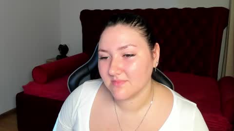 AriVoss online show from June 13, 5:16 am