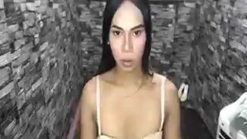 Snapshot of ariya031806 chatting on June 12, 8:57 am ariya031806 online show from June 12, 8:57 am
