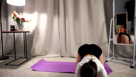 Hello My name Karry online show from January 15, 10:06 am