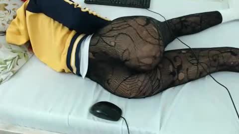 Snapshot of arlyn_ray chatting on October 9, 7:17 am Lyn online show from October 9, 7:17 am