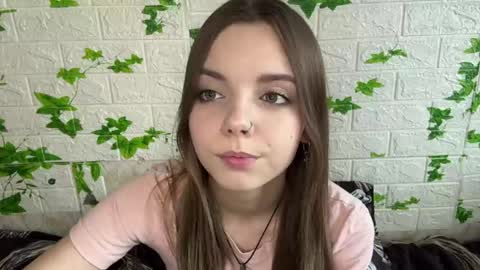 Lisa online show from June 7, 3:05 pm