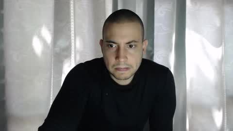 Snapshot of armando_2002 chatting on November 8, 5:56 pm ARMANDO online show from November 8, 5:56 pm