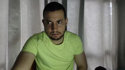 Snapshot of armando_2002 chatting on December 2, 6:47 pm ARMANDO online show from December 2, 6:47 pm