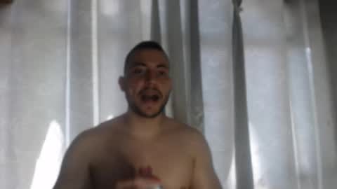 Snapshot of armando_2002 chatting on February 26, 5:45 pm ARMANDO online show from February 26, 5:45 pm