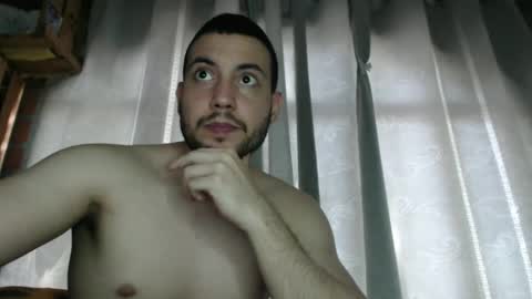 Snapshot of armando_2002 chatting on March 11, 5:52 pm ARMANDO online show from March 11, 5:52 pm