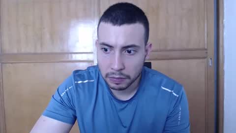 Snapshot of armando_2002 chatting on May 30, 7:11 pm ARMANDO online show from May 30, 7:11 pm