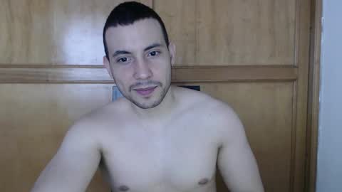 Snapshot of armando_2002 chatting on June 4, 5:41 pm ARMANDO online show from June 4, 5:41 pm