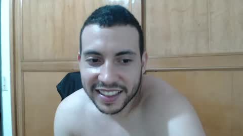 Snapshot of armando_2002 chatting on June 14, 2:24 am ARMANDO online show from June 14, 2:24 am