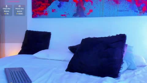   online show from February 7, 4:37 am