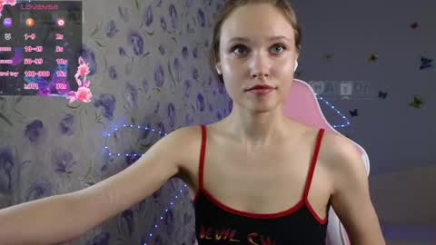armurra online show from June 8, 11:32 am