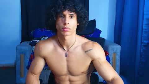 Snapshot of arnold_black69 chatting on March 20, 9:19 pm arnold black online show from March 20, 9:19 pm