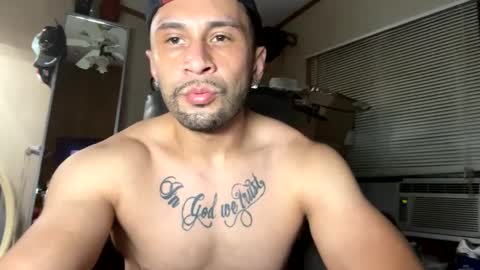 aroddriguezz2020 online show from September 11, 2:22 am