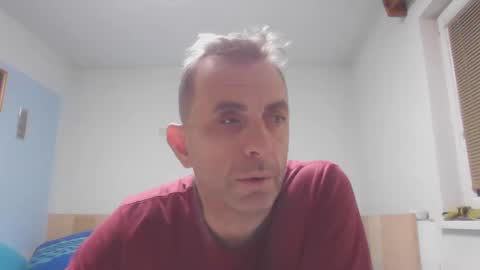 Snapshot of aromannn chatting on December 27, 3:37 pm aromannn online show from December 27, 3:37 pm