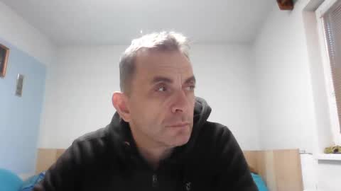 Snapshot of aromannn chatting on December 29, 2:52 pm aromannn online show from December 29, 2:52 pm