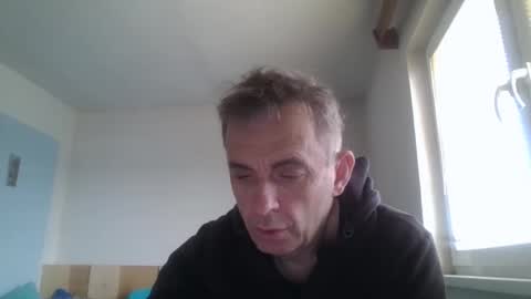 aromannn online show from December 3, 9:40 am