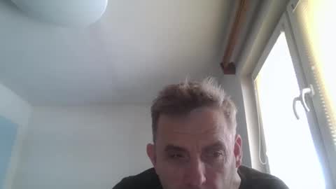 Snapshot of aromannn chatting on February 21, 9:43 am aromannn online show from February 21, 9:43 am