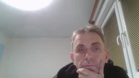 Snapshot of aromannn chatting on February 24, 5:44 pm aromannn online show from February 24, 5:44 pm