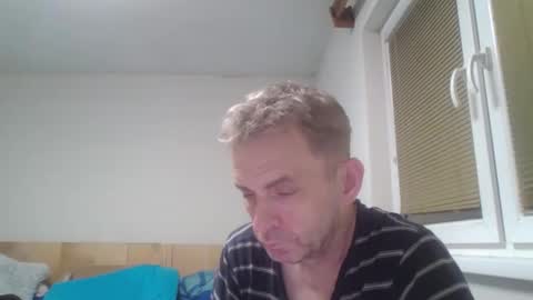 Snapshot of aromannn chatting on February 27, 8:31 pm aromannn online show from February 27, 8:31 pm