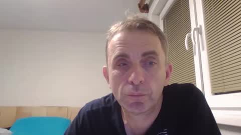 Snapshot of aromannn chatting on March 11, 6:36 pm aromannn online show from March 11, 6:36 pm