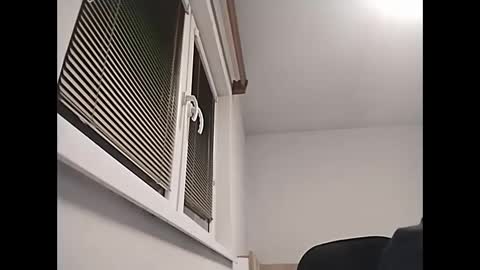 Snapshot of aromannn chatting on March 23, 5:39 pm aromannn online show from March 23, 5:39 pm