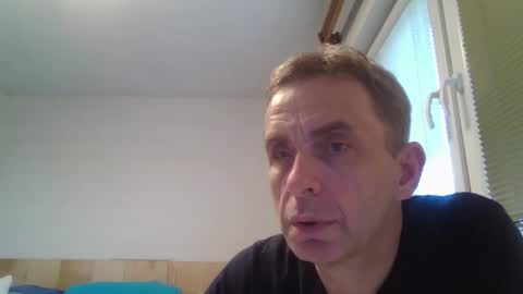 Snapshot of aromannn chatting on March 24, 4:12 pm aromannn online show from March 24, 4:12 pm