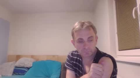 Snapshot of aromannn chatting on March 29, 9:59 pm aromannn online show from March 29, 9:59 pm