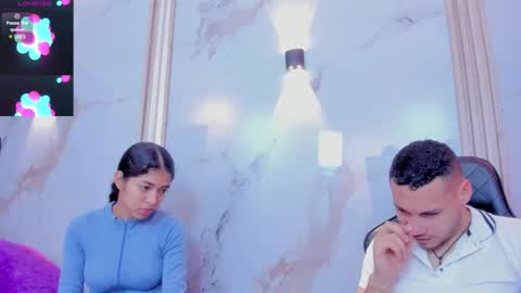 aron and molly online show from March 8, 11:47 am