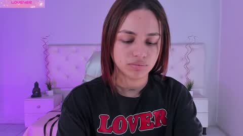 Aron cruz  online show from December 2, 1:46 pm