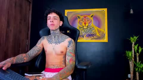 Aron ford online show from December 17, 5:26 pm