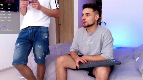 Aron Santoro online show from July 5, 6:15 pm
